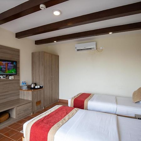 Gateway Himalaya Resort Ghanpokhara Dış mekan fotoğraf
